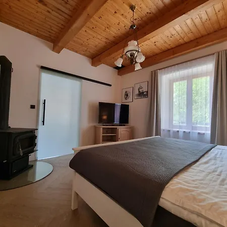 Osika * Nová Bystřice