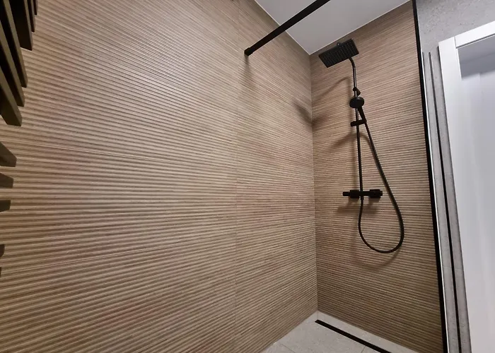 Osika * Nová Bystřice